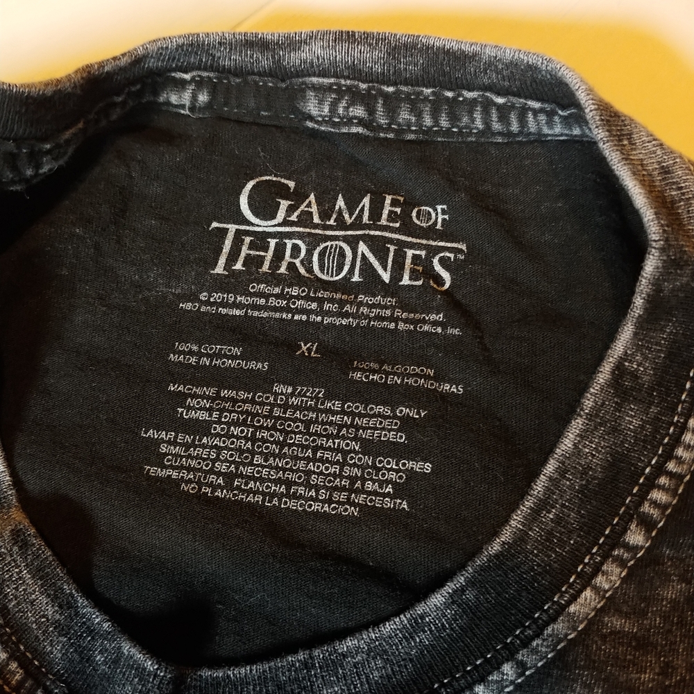 "For The Throne" T-Shirt